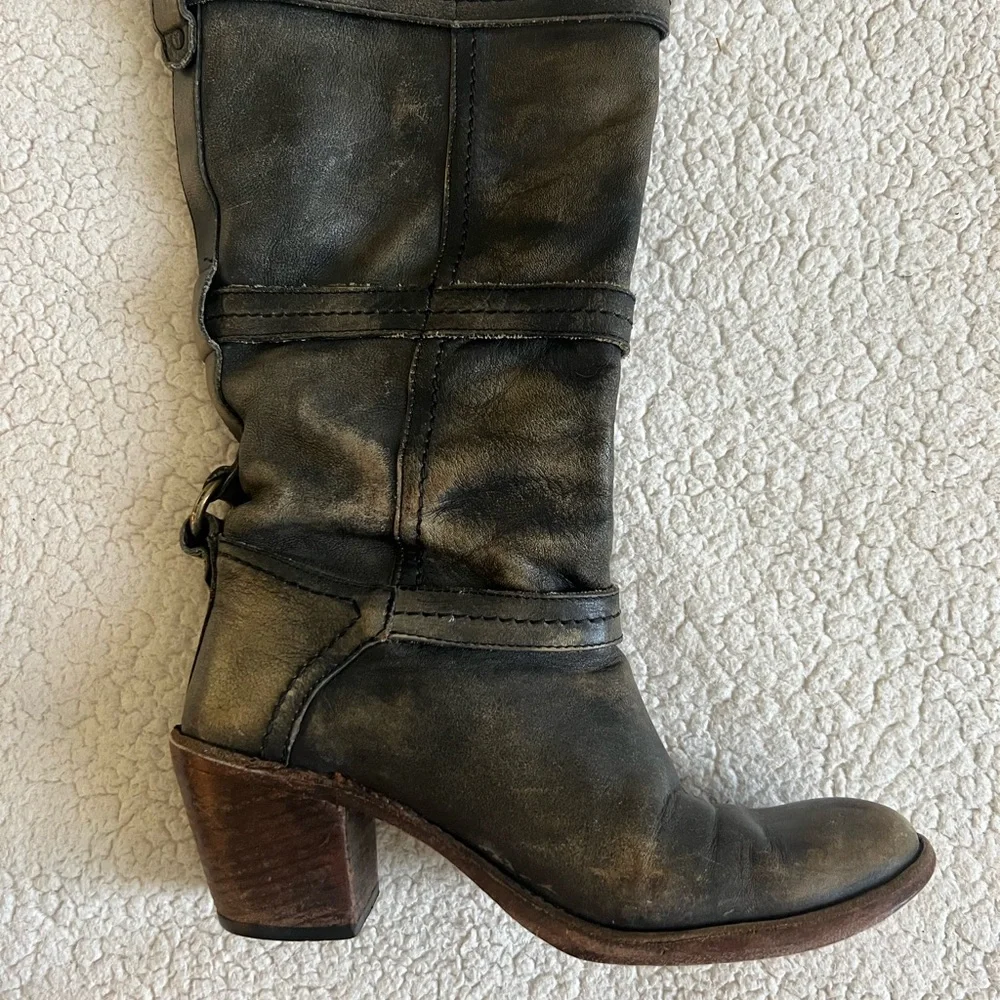 Frye Women's Black Distressed Leather Boots - Picture 2 of 13